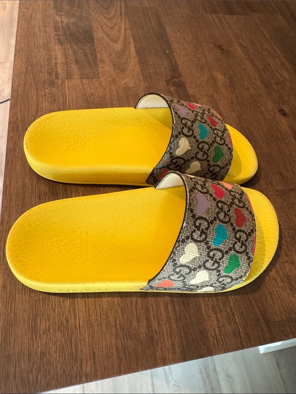 Gucci kids slide